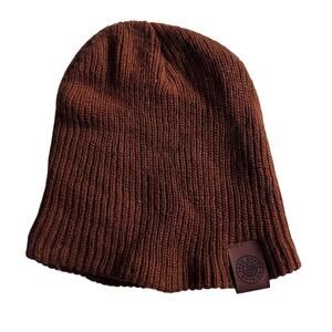 1000 Hours Outside knitted beanie